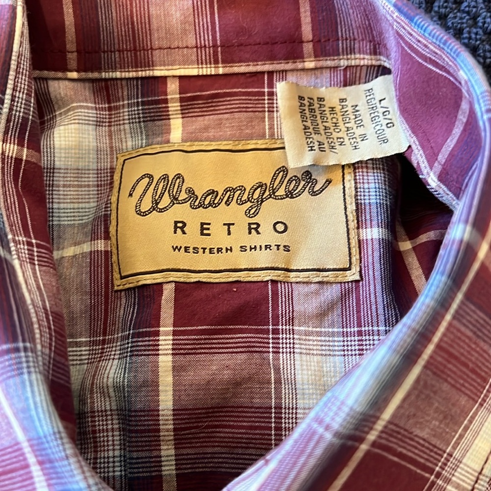 Wrangler shirt with pearl snaps